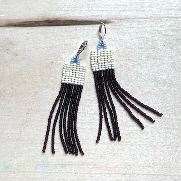 HANDMADE GLASS EARRINGS | Mini Beacon Handwoven Small Batch Earrings in O’Keeffe - Picture 5 of 5